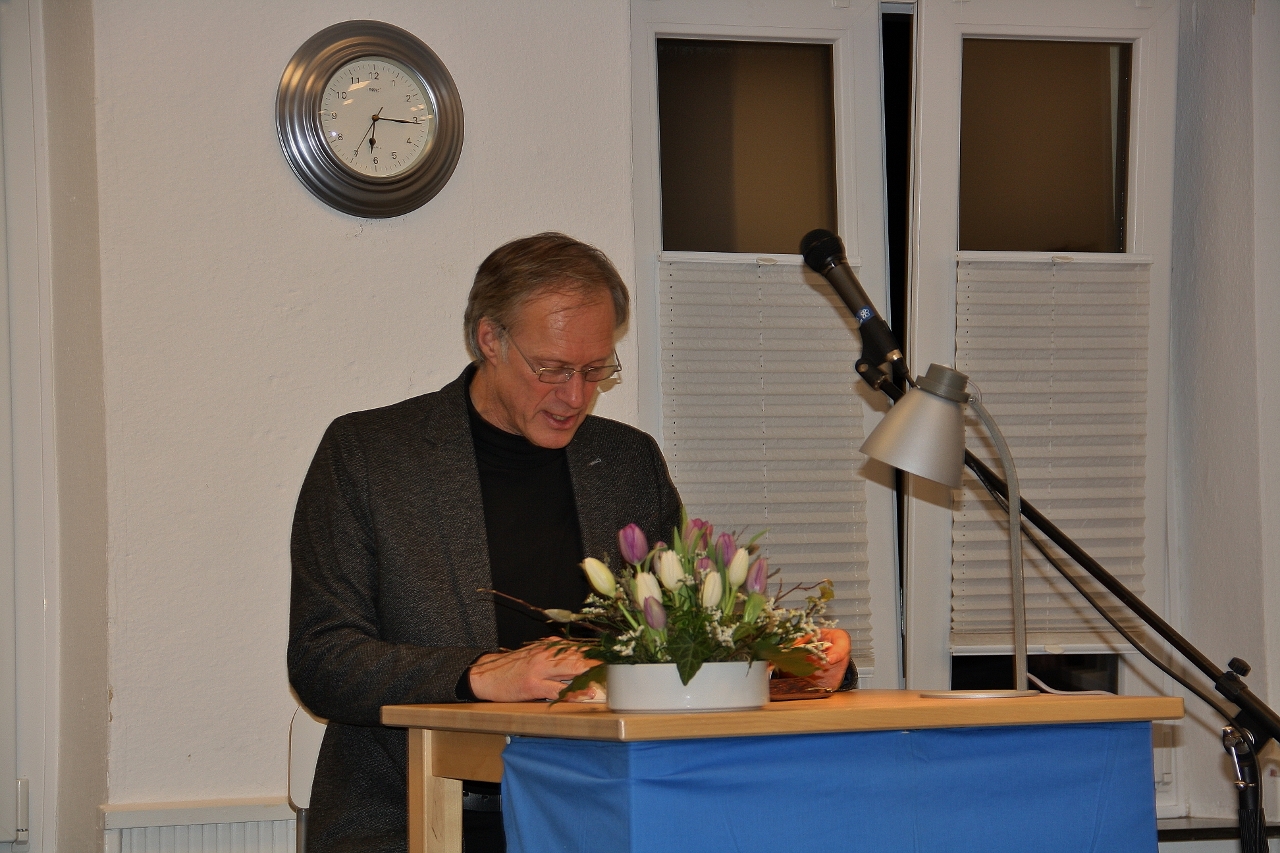 Aschermittwochslesung mit Gerhard Delling, Autor und ehemaliger Sportschau-Moderator